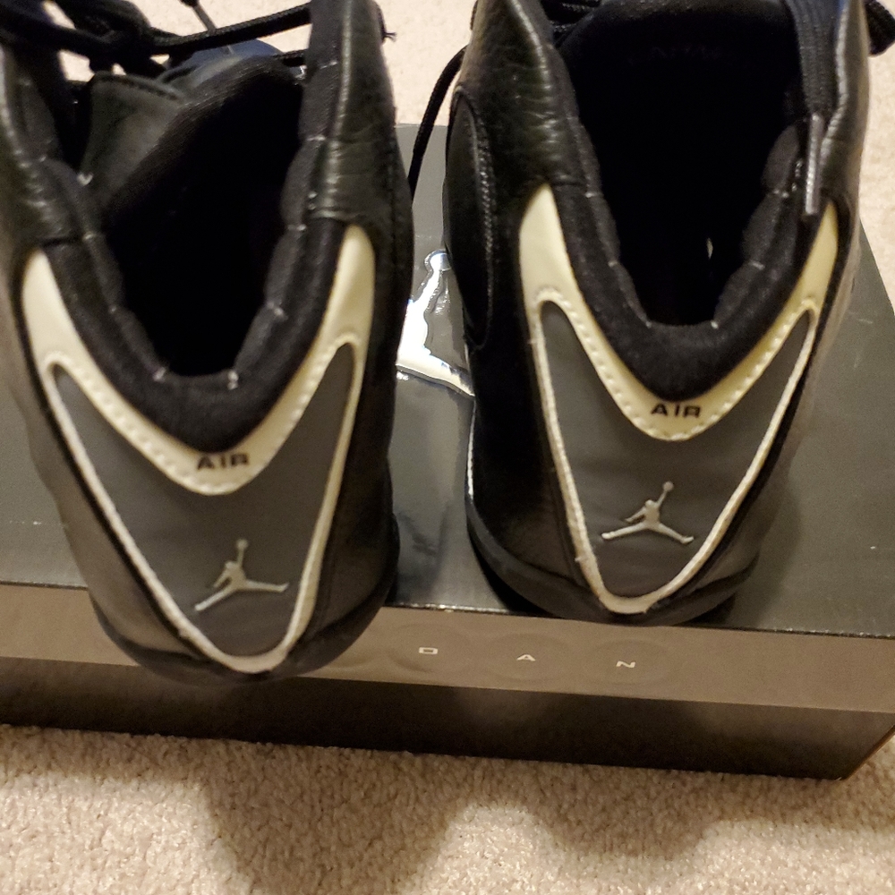 Air Jordan XXI 6Y black  Flint Grey whiteComes with original boxRare